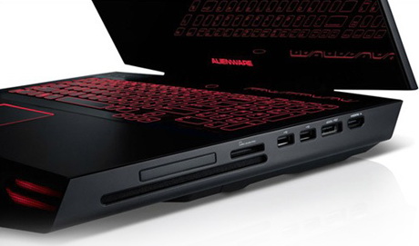 правая сторона ноутбука Dell Alienware M18x