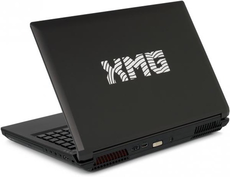 ноутбук XMG P701 PRO крышка