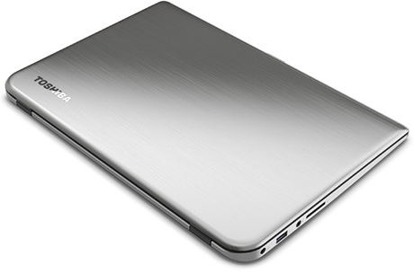 Toshiba Satellite E45T-A4300 Ultrabook в закрытом виде